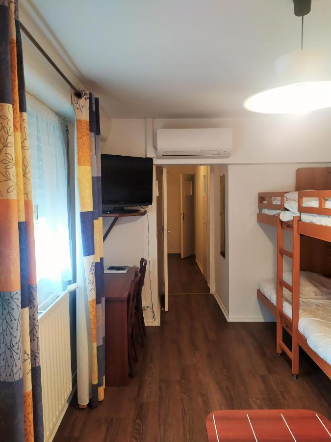 Hotel Le Postillon По Екстериор снимка